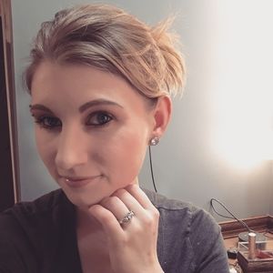 Meet your Posher, Jill